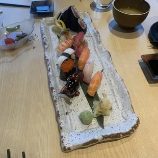 Nigiri Dinner Platter! (Total of 16 pieces)