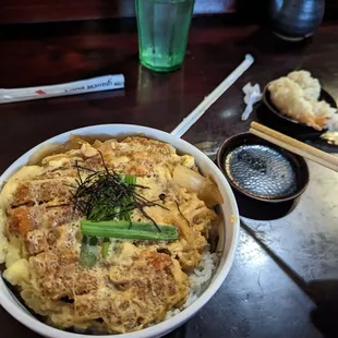 Katsudon