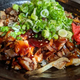Shredded pork bowl