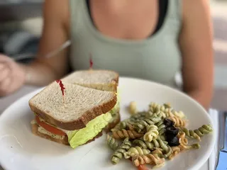 Ike's Love & Sandwiches