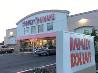 Family Dollar Store