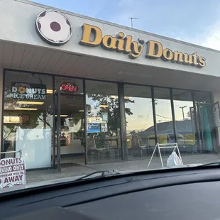 the front of a donut shop