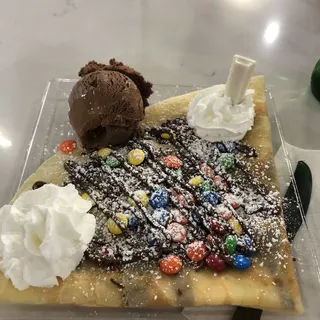 M&Ms Crepe