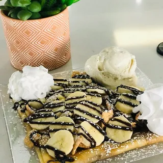 Sweet and Crunchy Crepe