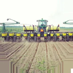 Our feed comes directly from the farm to ensure fresh, high quality feed for animals.