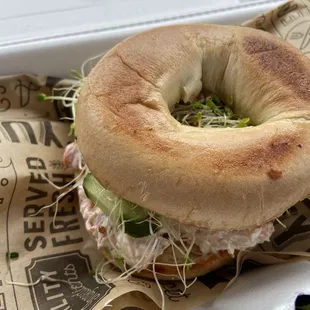Lox bagel