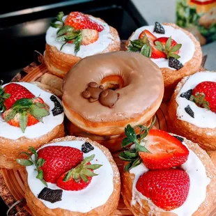 Baby shower donuts!