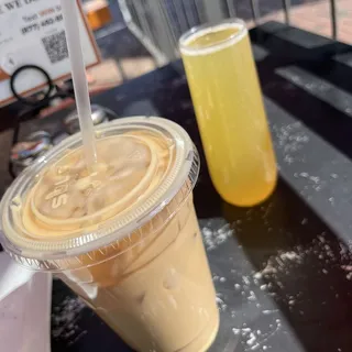 Iced Latte (20oz)