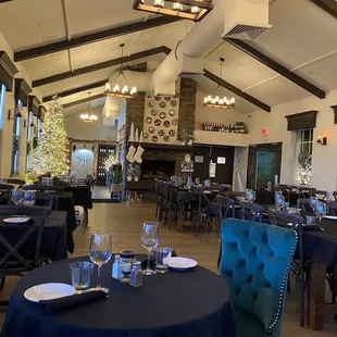 Interior Daily News Restaurant #2