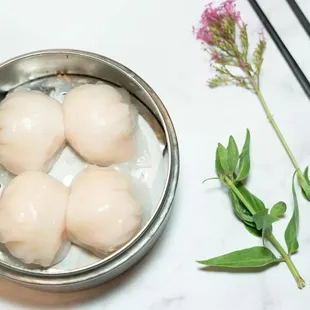 Dim sum steam shrimp dumplings