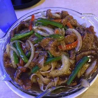 Stir Fried Beef with Black Pepper