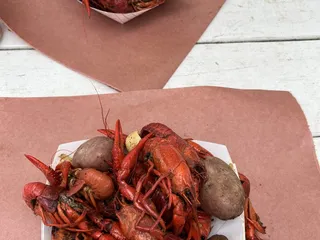 Skinny's Off Track Bar