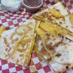 Cheese quesadilla