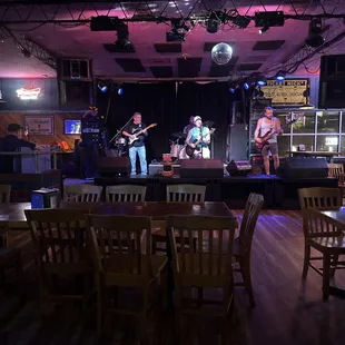 Live band