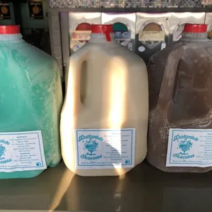 Blue, white, brown.  ALL INCLUSIVE!