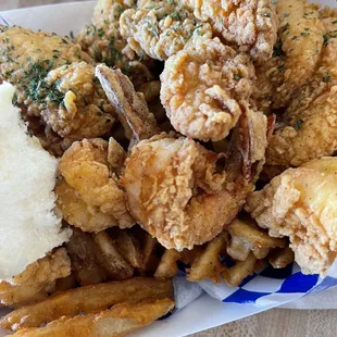 a basket of fried food