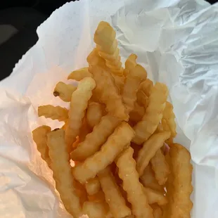 Crinkle cut fries, I ordered curly :(