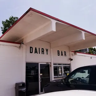 The front of the restaurant.