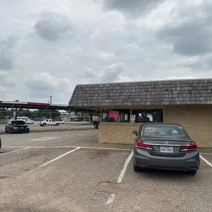 Have car ports for drive in. Restrooms are outside and building is really outdated.