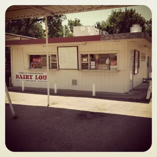 a dairy lou drive - in
