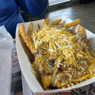 Chili cheese fries