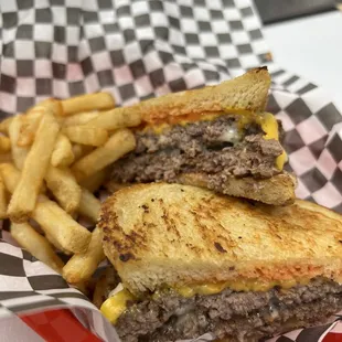 SOURDOUGH SMASHBURGER