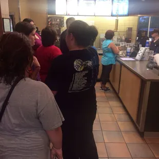 This place sucks!! Where are the workers? Pass by this Dairy Queen!