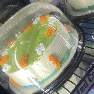 The other cakes they suggest I choose from because I was not happy with the one I ordered..