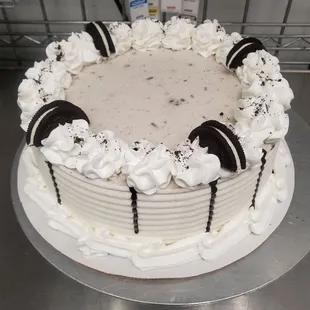 Oreo blizzard cake