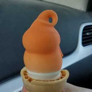 Dreamcycle dipped cone