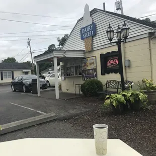 Eagle&apos;s Blood Slushie