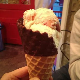 Can't believe this is 1 scoop!!!