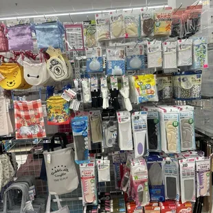 String bags, shoe pads