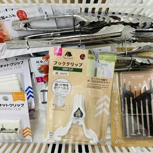 Today's pick up! Magnetic clips, tongs, micro tool set, and hook clip! $1.50 each