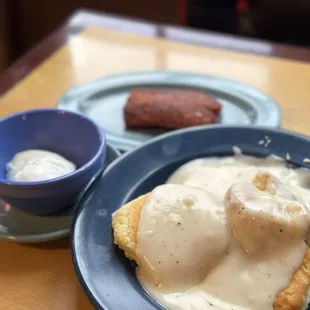 Daisy Dukes Cafe