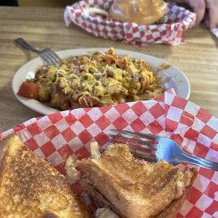 Daisy melt, chili cheese tots and hi boy with cheese