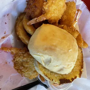 Fried shrimp basket