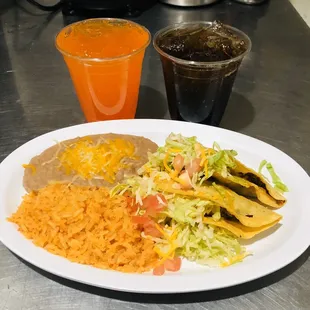 Dinner combo plate, w/ground beef deep fry tacos.