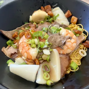 1) Dried House Special Egg Noodle With Oyster Sauce with BBQ Pork, Heart, Liver, Shrimp, Squid &amp; Fish Ball ($12.99)