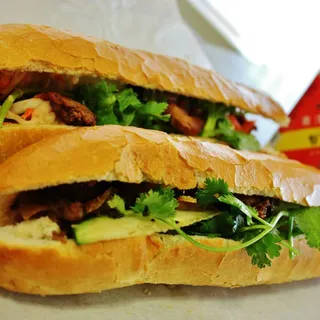 Banh Mi Bo Nuong/ Beef steak with