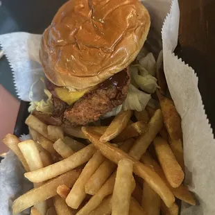 Fried chicken sandwich