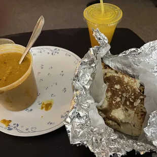 Paneer tikka masala and naan.