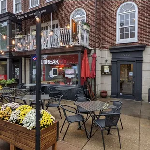 Nice outdoor seating