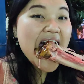 Duyen N.