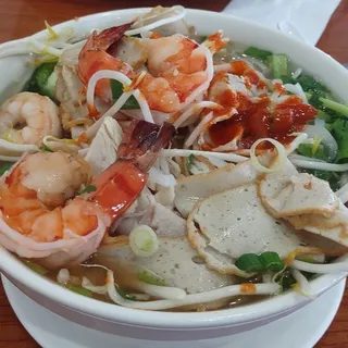 48. Hủ Tiếu Đà Lạt Đặc Biệt