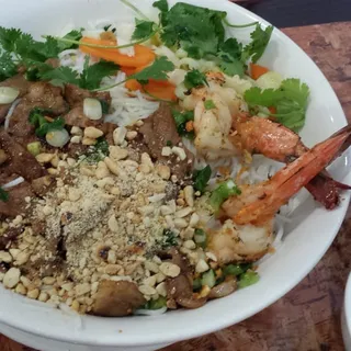 16. Bún Tôm Thịt Nướng