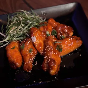 Spicy chicken wings