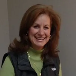 Tami E.