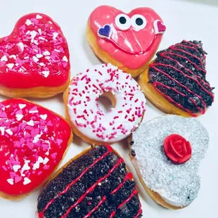 Heart donuts, Oreo heart donuts