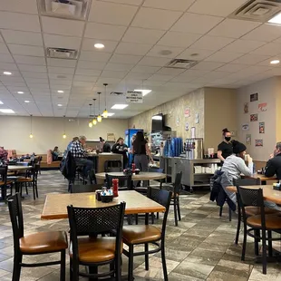 Nice &amp; Bright inside. This is from the very 1st morning of opening before the " word got out "